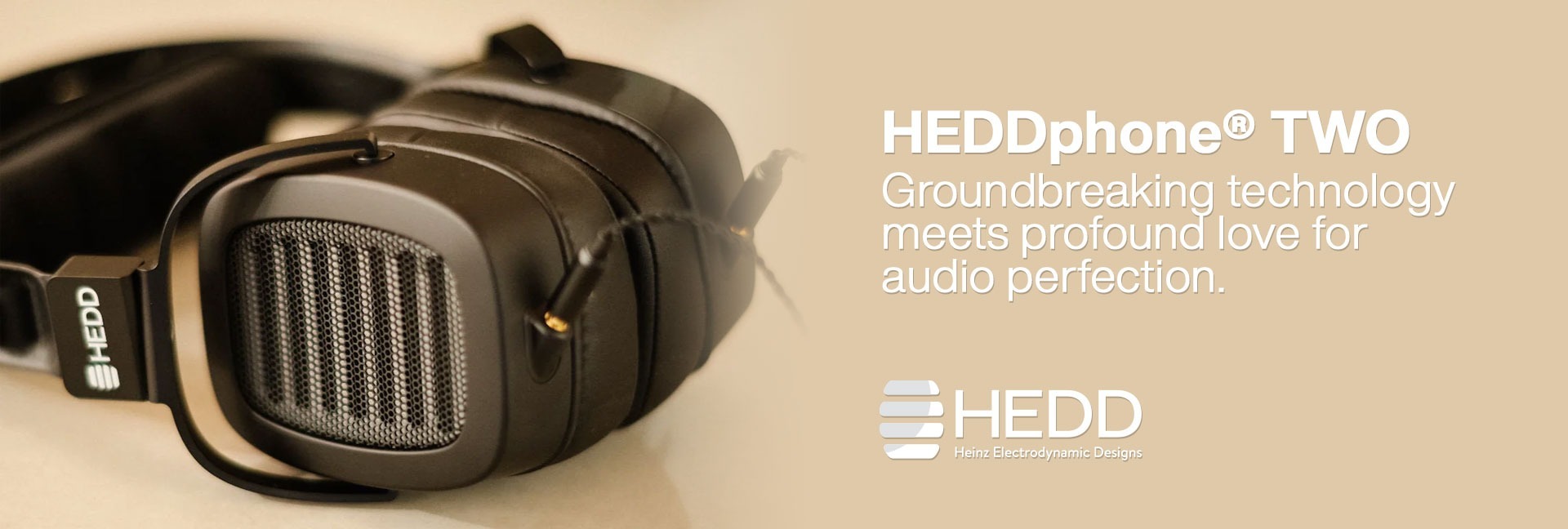 <div>Hedd<br><strong>HEDDphone® TWO</strong><br> Full-Range AMT Headphone</div>